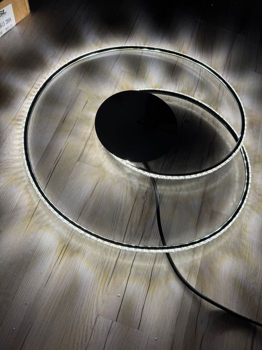 Nowoczesna lampa Led