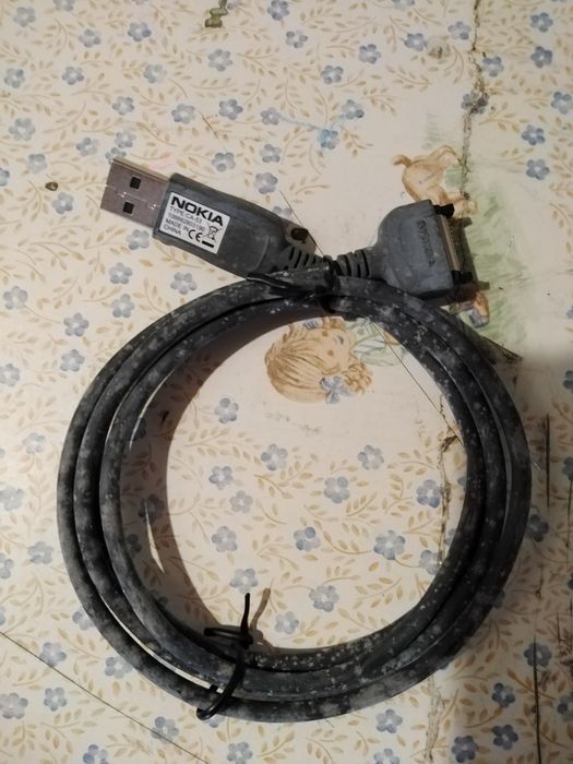 Vendo novo cabo carregar o telemóvel