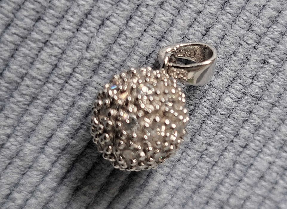 Naszyjnik zawieszka kulka cyrkonie rzemyk – srebro