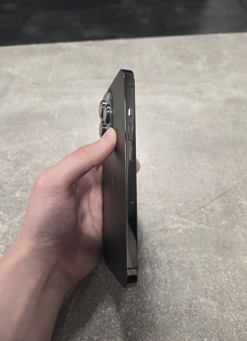 iPhone 13 Pro 256 GB Graphite Neverlock