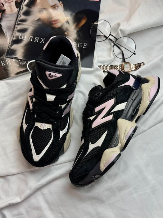 New Balance 9060 Black Pink