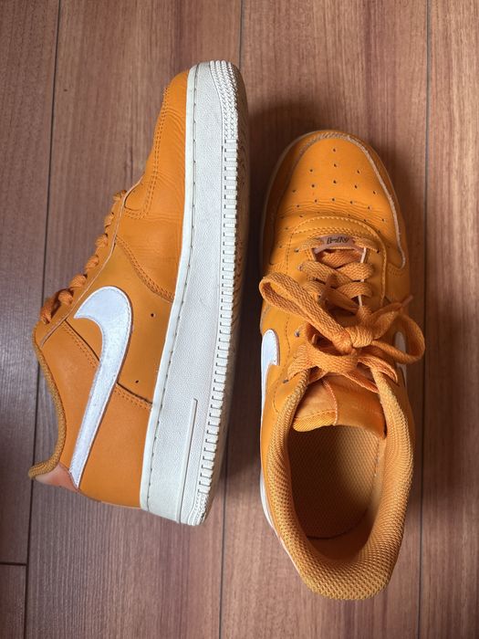 nike air force AF1 low 07 essential orange peel