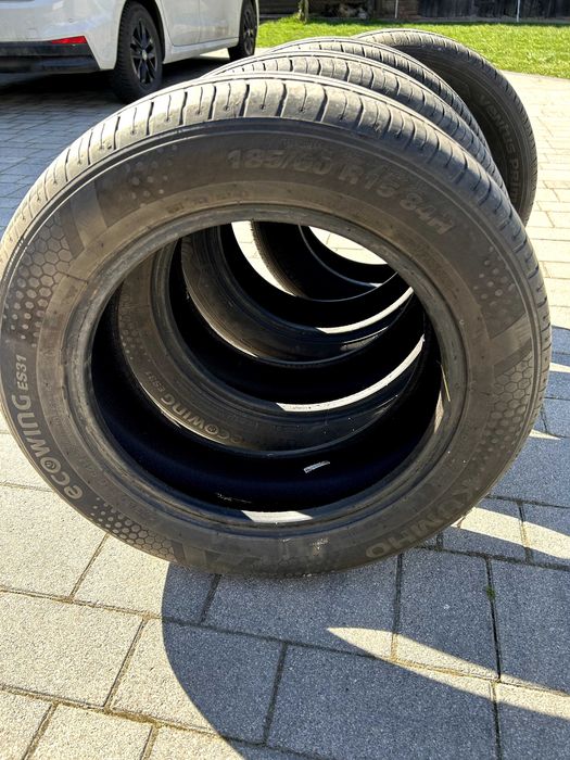 Opony lato 4 szt. 185/60/15, 2xHankook dot 2122, 2xKuhmo dot 5020