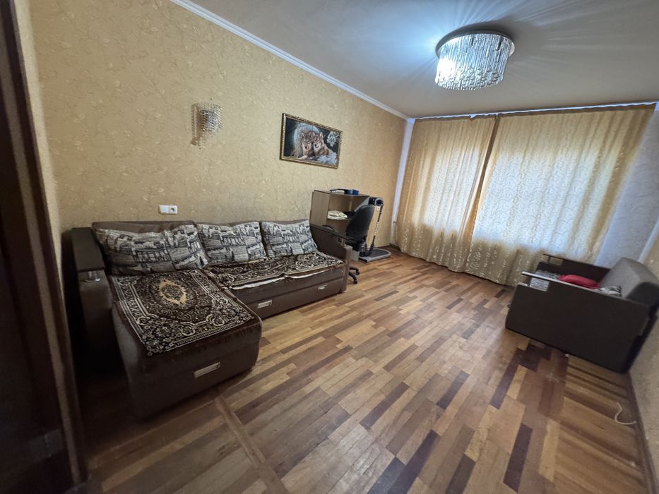 Оренда 2к квартири р-н Легенда