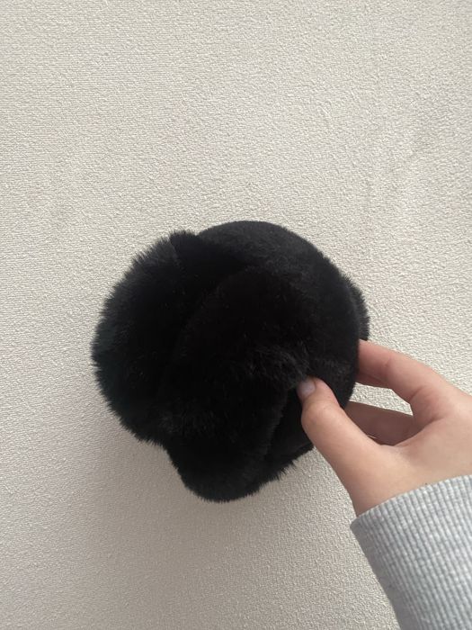 Хутряні навушники, які складаються