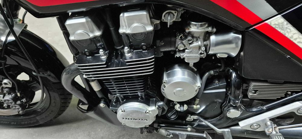 Honda cbx 750 7galo