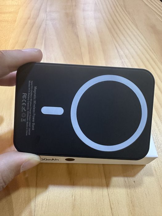 Carregador 30.000mAh NOVO sem fio Portátil Para iPhone Samsung Huawei