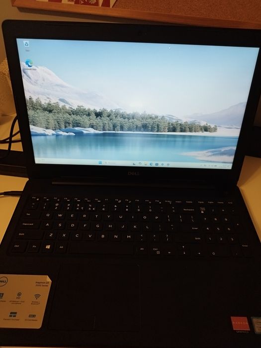 Laptop Dell Inspiron 75F001