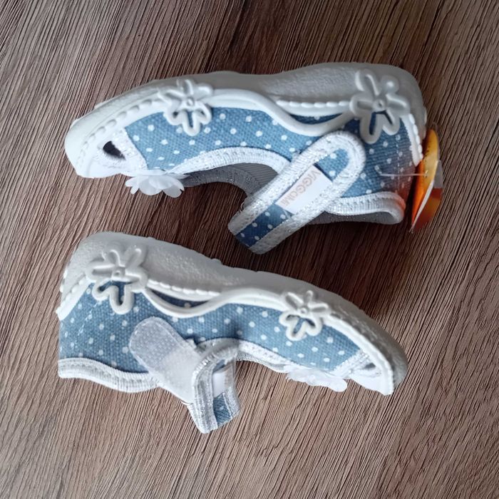 Wygodne Pantofelki / kapcie Viggami Nowe