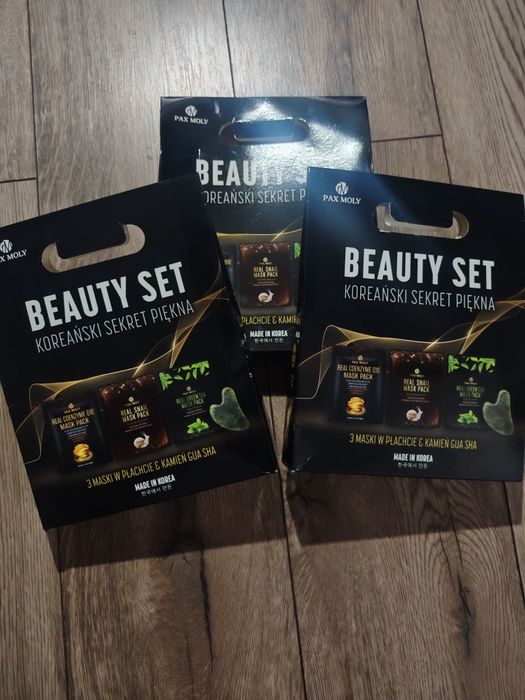 Zestaw maseczek do pielęgnacji twarzy