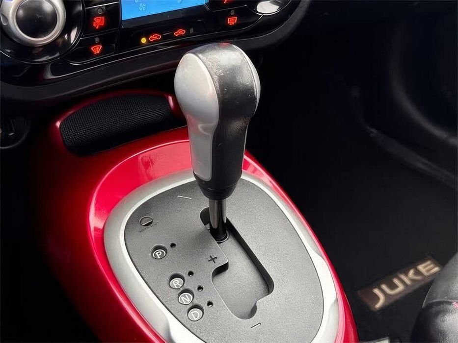 Nissan Juke SL      2015