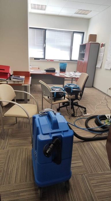 Pranie wykładzin. Biuro, hotel, restauracja, przedszkole.