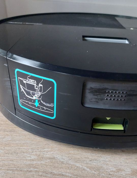 Aspirador Robô IROBOT Roomba 205