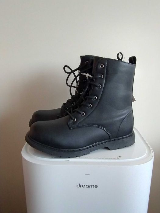 Buty zimowe sznurowane damskie czarne r. 38