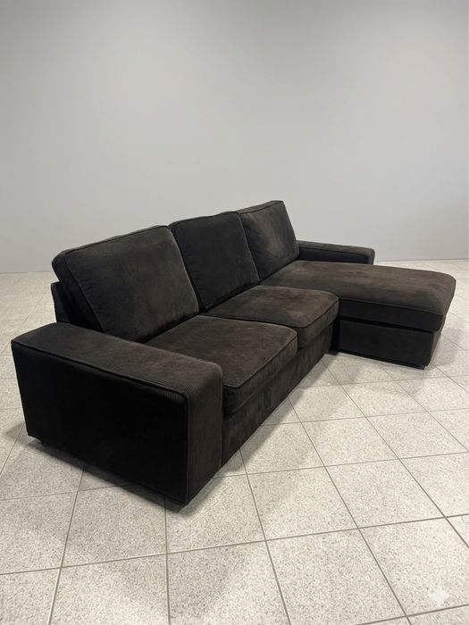 Sofá com chaise longue