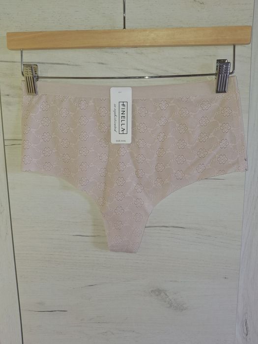 Majtki 3xl pudrowy róż firma finella