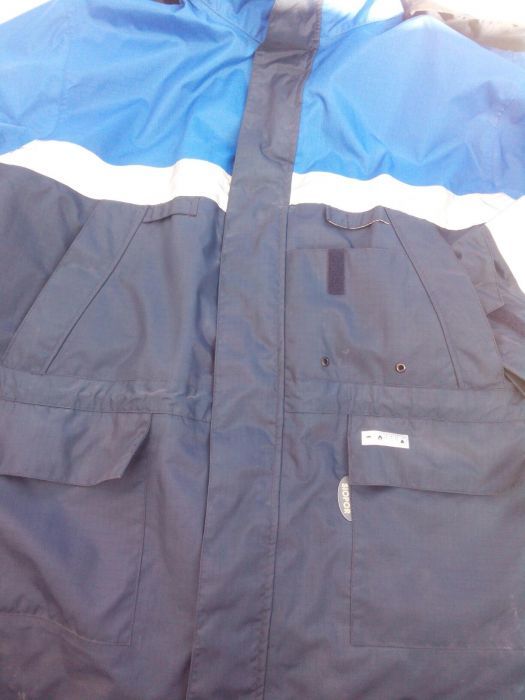 Специальная рабочая куртка очень большого размера