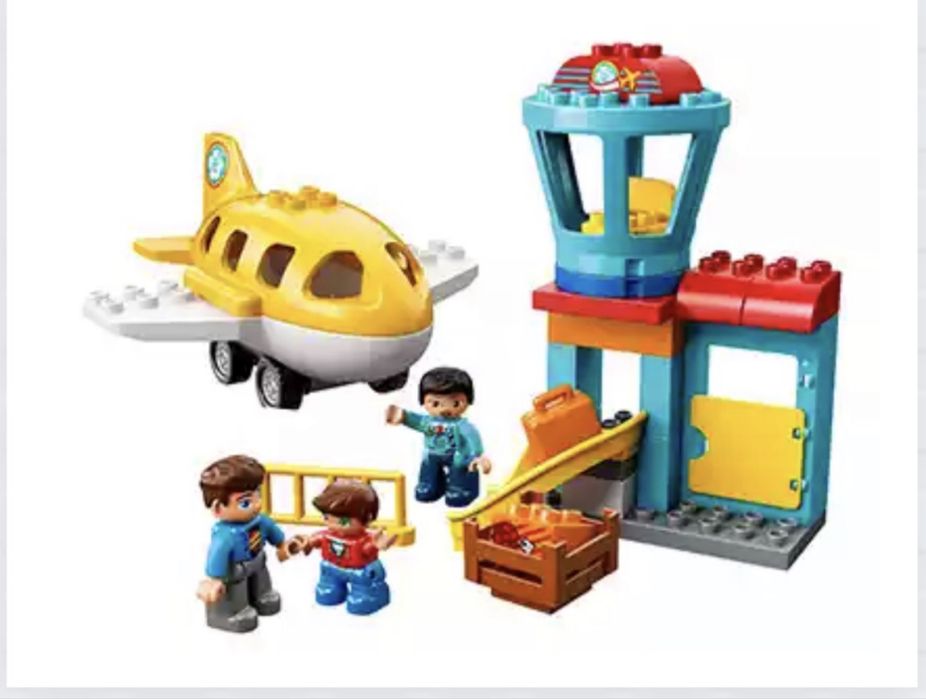 10871 LEGO Duplo aeroporto