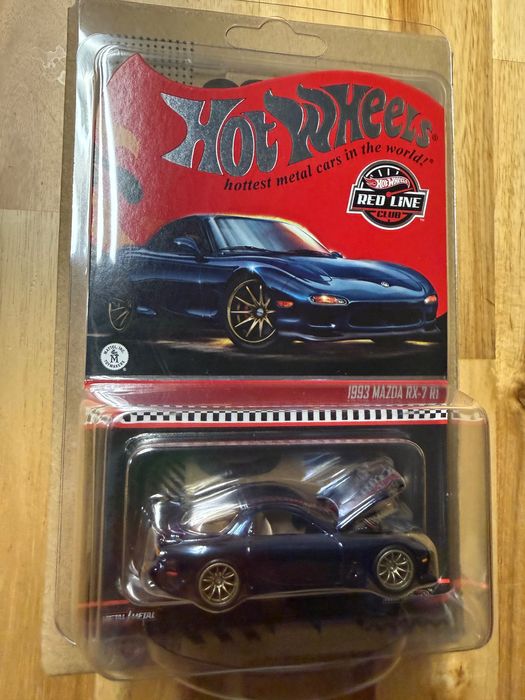 Hot Wheels Collectors RLC Exclusive 1993 Mazda RX-7 R1