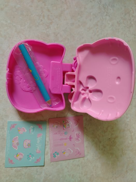 Caixinha/bolsinha Hello Kitty