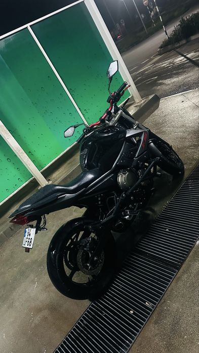 Vende-se xjtao600cc bem cuidada 57kw.