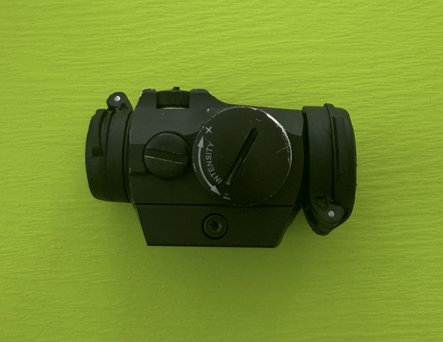 Приціл каліматор Aimpoint Micro H-2 2MOA