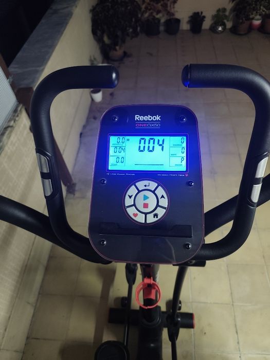 Bicicleta elíptica  Rebook Gx50serie one