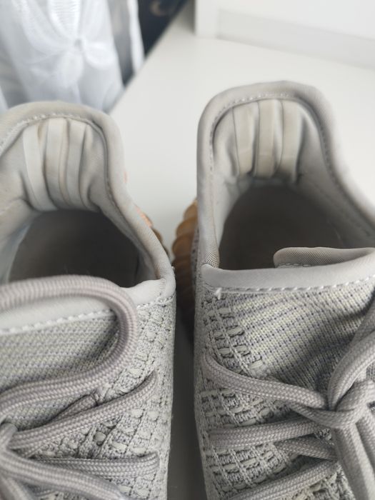 Кросівки Adidas Yeezy Boost 350