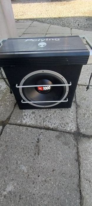 Subwoofer JBL i wzmacniacz peying