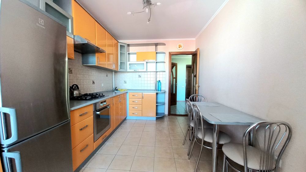 Здам 2кімнатну квартиру на Слов'янці.