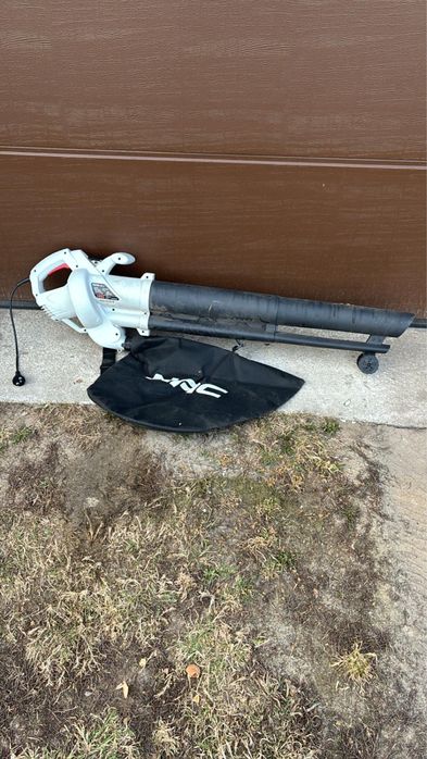 Dmuchawa do lisci Nac