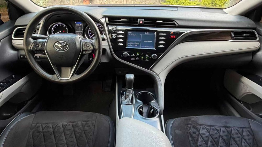 Toyota Camry 2017