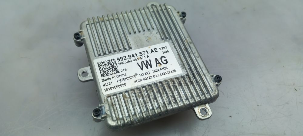 Centralina de luzes SEAT Leon Sportstourer (KL8)