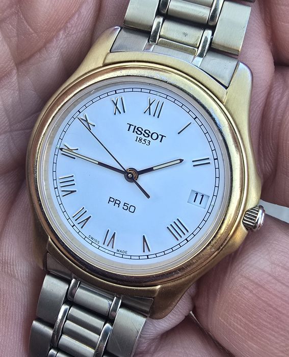 Годинник tissot чоловічий.