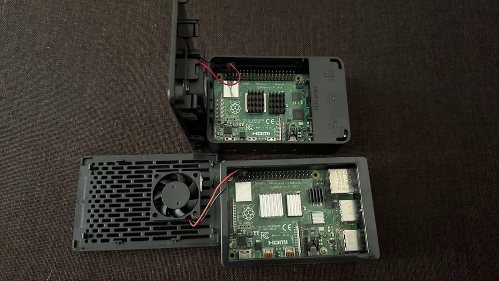 2 x Raspberry pi 4