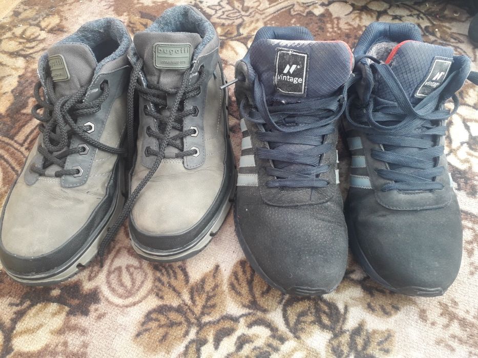 Продам ботинки зима осень 44р