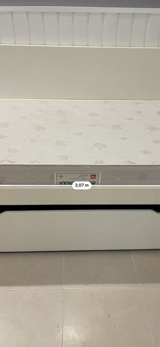 Cama de solteiro