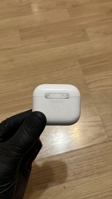 Apple AirPods III magsafe