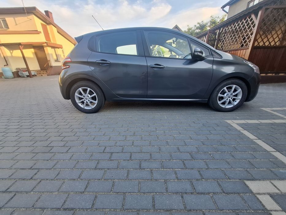 Peugeot 208 1.6 HDI