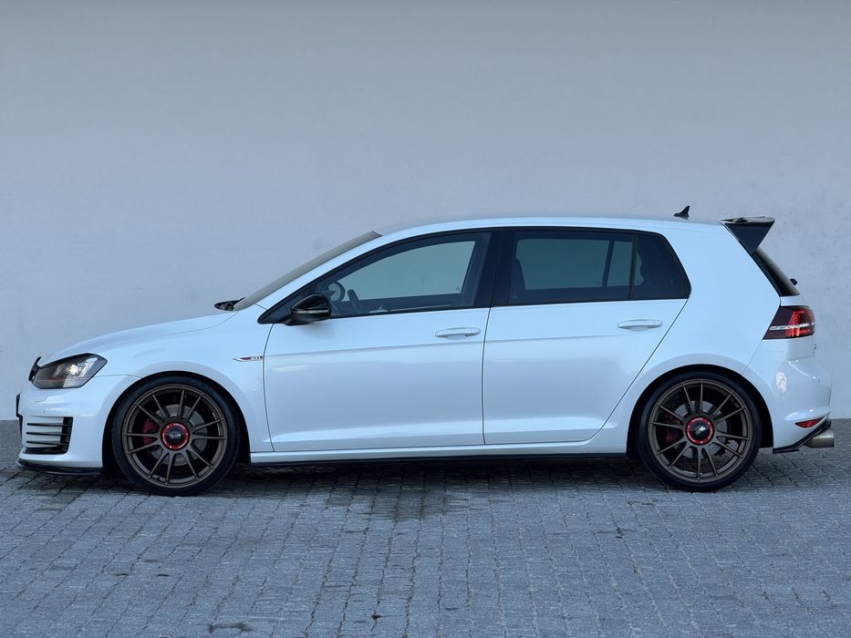 Volkswagen Golf 7 GTI DSG foto 3
