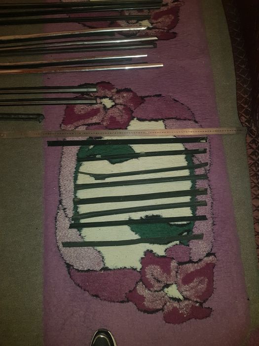 Молдінги молдинги  фари фонарь ліхтарMercedes-Benz 123