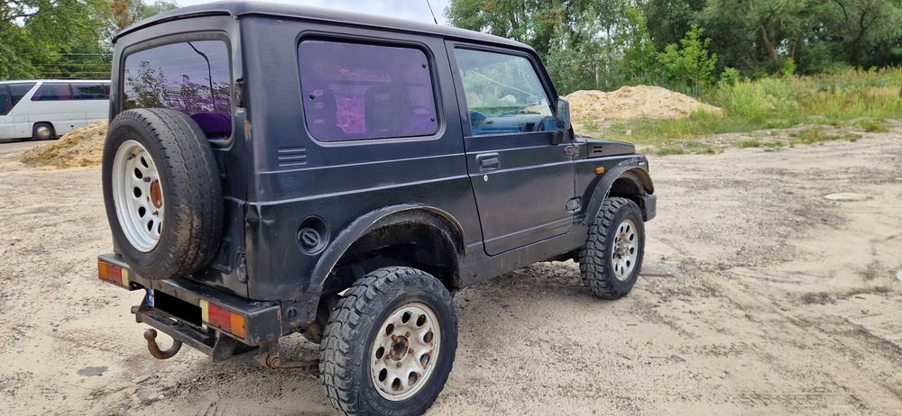 Suzuki Samurai  4x4 1.3 benzyna + LPG