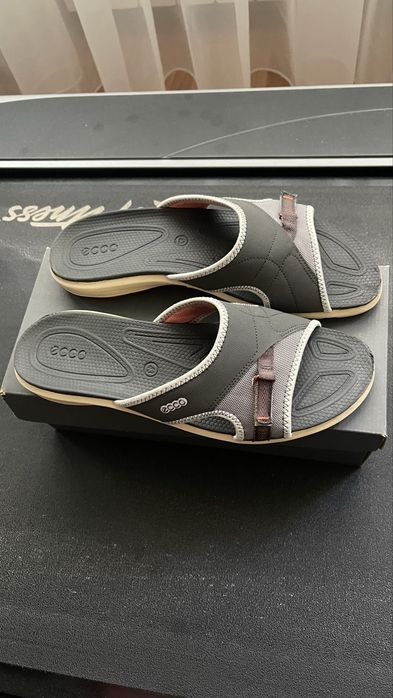 Шлепанцы женские ecco