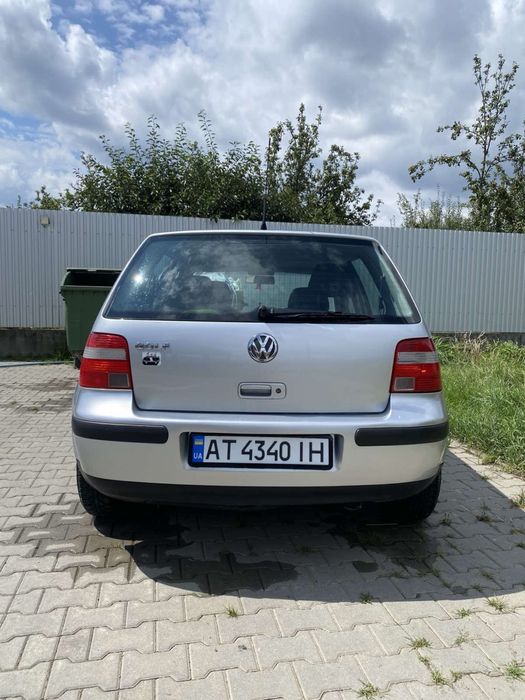 Volkswagen Golf 4 2003 рік