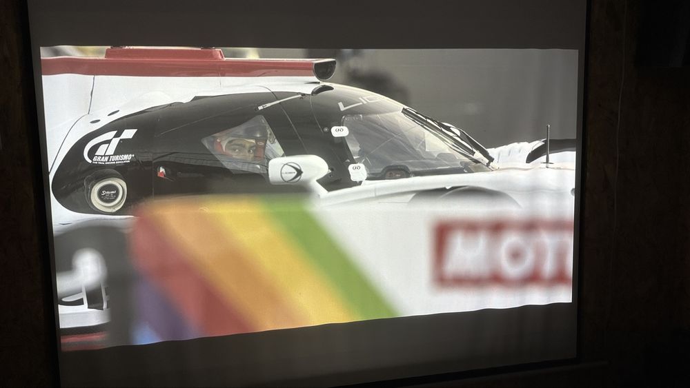 Ультракороткофокусний LED-LASER проєктор CASIO XJ-UT310WN