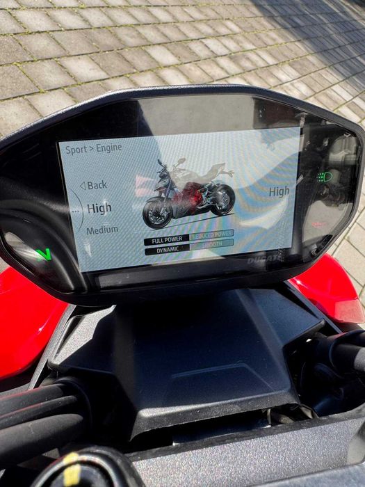 2023 Ducati Streetfighter V2 Garantia fábrica + SC Project
