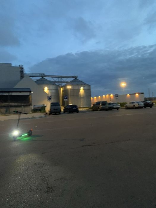 Kugo M4 pro электросамокат