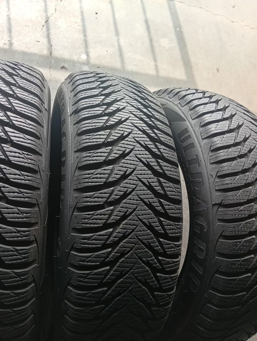 Goodyear UltraGrip 8 4шт 185/65 R15 шини зимові дуже добрі і гребучі