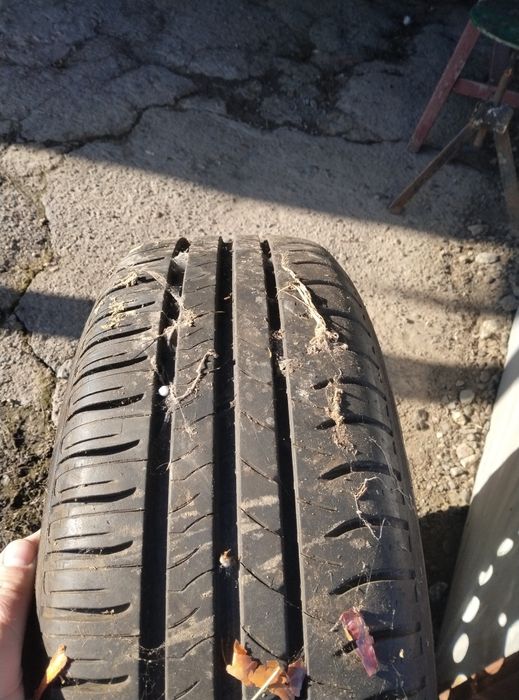 Продам колесо з диском  або окремо  195/65р15