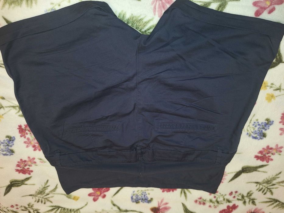 H&M Mama krótkie spodenki szorty roz 46